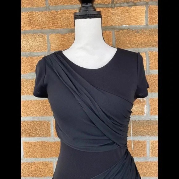 Alice and Olivia Short Sleeve Goddess Dress small - Picture 3 of 11